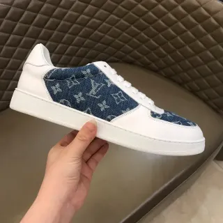 Louis Vuitton LV Trainer tênis lifestyle branco marinho low-top denim painel monograma