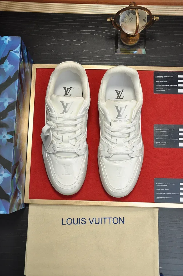 Louis Vuitton LV Trainer White Transparent Monogram-Embossed Leather Translucent Sole Unit Lifestyle Sneakers 9