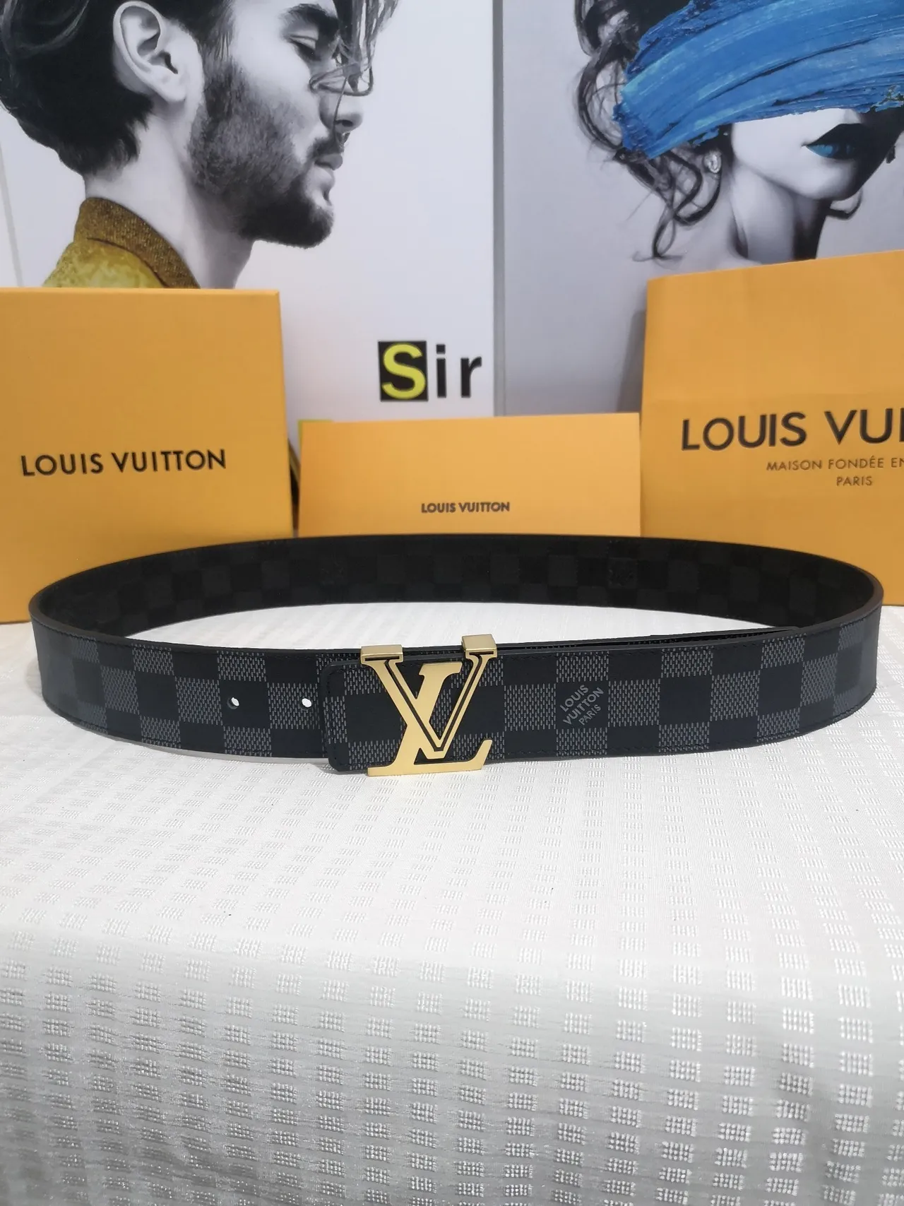 Louis Vuitton LV Turn-Lock Damier Ceinture en Cuir Graphite 5