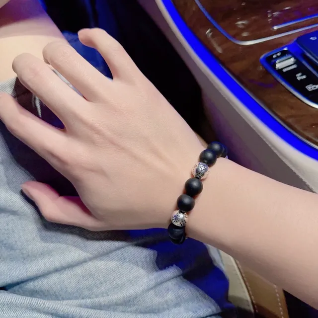 Louis Vuitton Monogram Beads Bracelet bracelets noirs et argentés 4