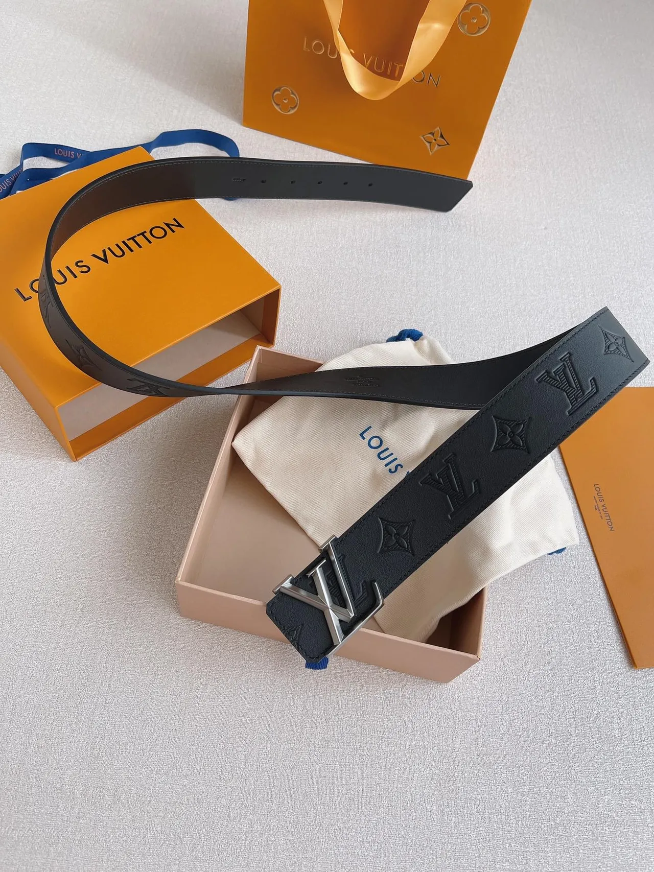 Louis Vuitton Monogram Empreinte 黑色银色皮革腰带 2