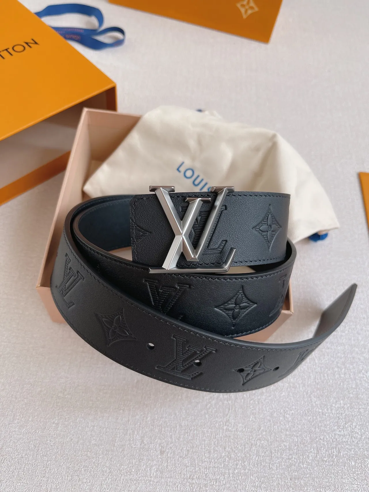 Louis Vuitton Monogram Empreinte 黑色银色皮革腰带 5