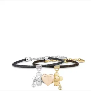 Louis Vuitton Pulsera con Encanto Floral Monograma Cuero Eclipse Marrón Dorado con Colgante