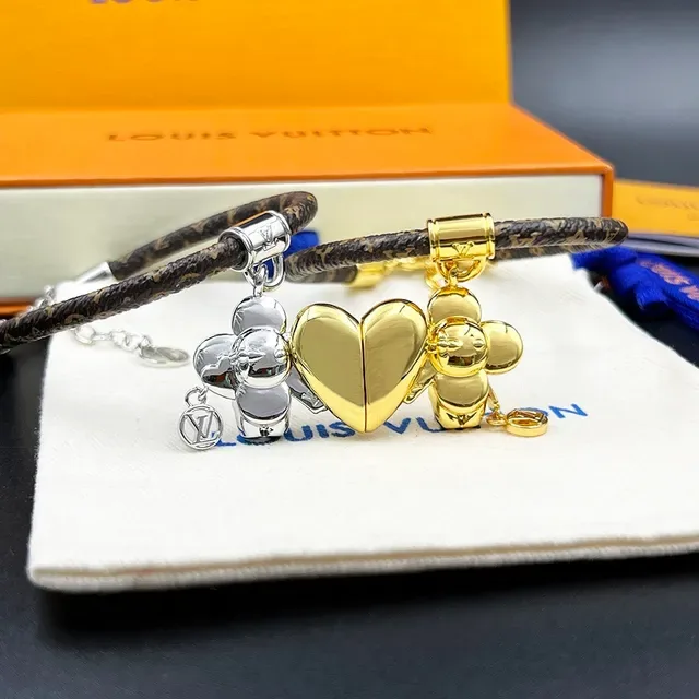 Louis Vuitton Monogram Flower Charm Bracelet Brown Gold Eclipse Leather Pendant Bracelet 3