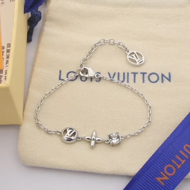Louis Vuitton Monogram Flower Crystal Chain Bracelets 6