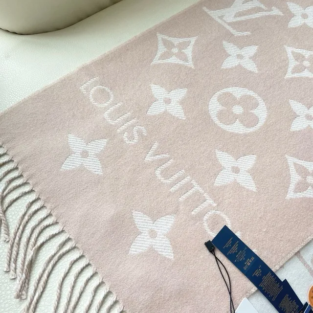 Louis Vuitton Monogram Flor Bufanda de Cachemira Rosa 2