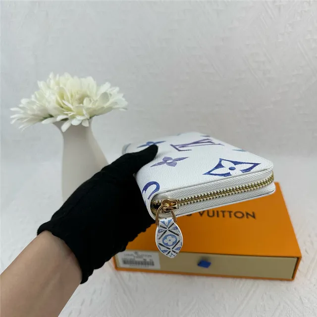 Louis Vuitton monograma flor carteira longa branca azul roxa 12