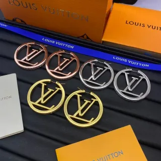 أقراط Louis Vuitton Monogram حلق ذهبي فضي مقطوعة دائرية