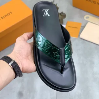 Louis Vuitton Monogram Patent Green and Black Thong Slipper