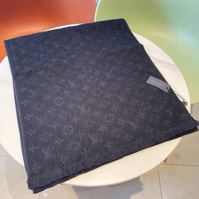 Cachecol Louis Vuitton Monogram Preto Jacquard Bordas Franjas em Cachemira 4