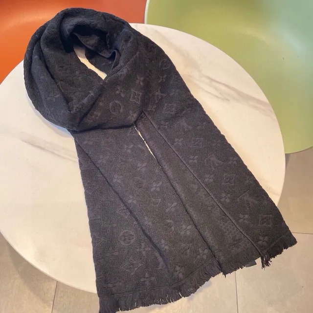 Cachecol Louis Vuitton Monogram Preto Jacquard Bordas Franjas em Cachemira 9