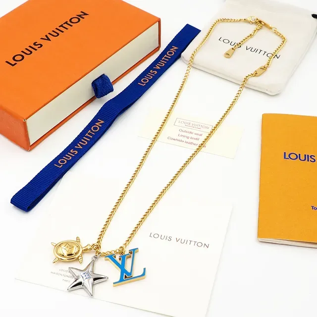 Collier Louis Vuitton Multi-Charm Émaillé et Or Ton 5