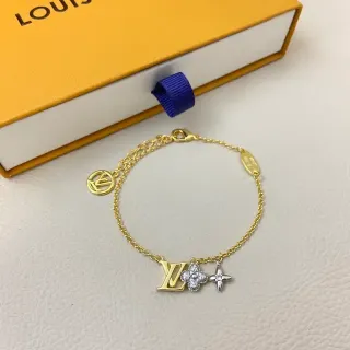 Louis Vuitton Multi-Charm Pulsera Cadena Tono Dorado