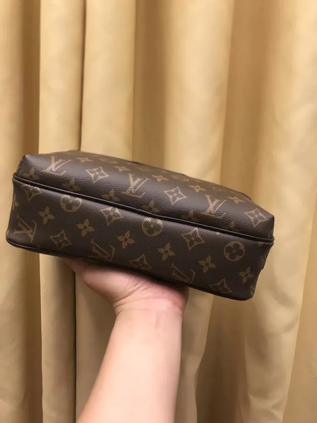 Louis Vuitton Pochette Metis Marron Noir Monogram Canvas Forme Rectangulaire Sac Messager 3