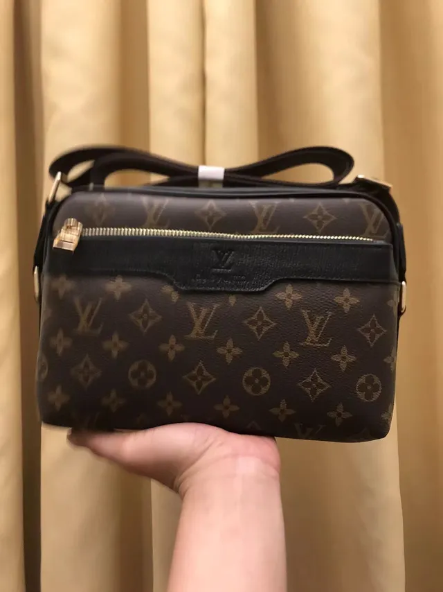 Louis Vuitton Pochette Metis Marron Noir Monogram Canvas Forme Rectangulaire Sac Messager 5