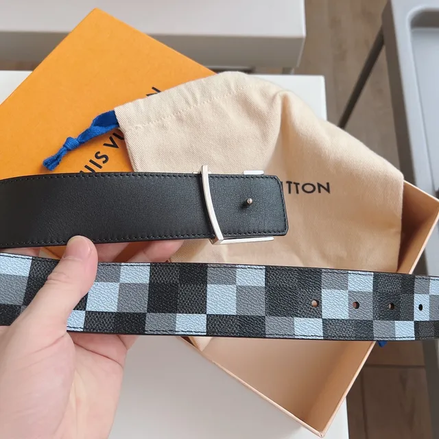 Louis Vuitton حزام قابل للعكس أسود أزرق ميرلين Damier Azur حزام جلد 5