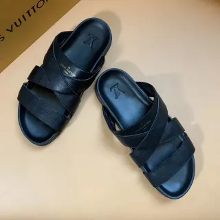 Louis Vuitton Run Away 黑色交叉带模制鞋底拖鞋