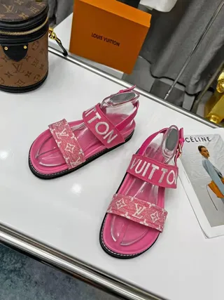 Louis Vuitton Run Away गुलाबी Logo और Monogram कैजुअल सैंडल्स 5