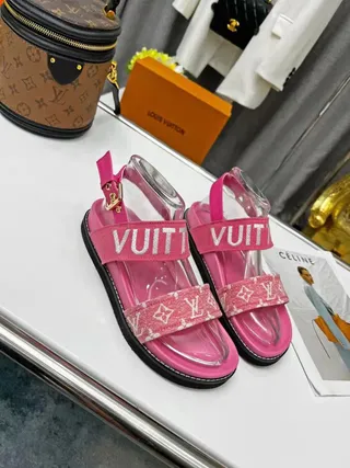 Louis Vuitton Run Away गुलाबी Logo और Monogram कैजुअल सैंडल्स 6