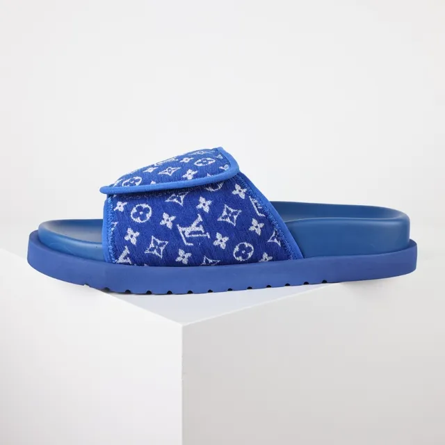 Louis Vuitton Run Away Slides Blue Monogram Slipper 9