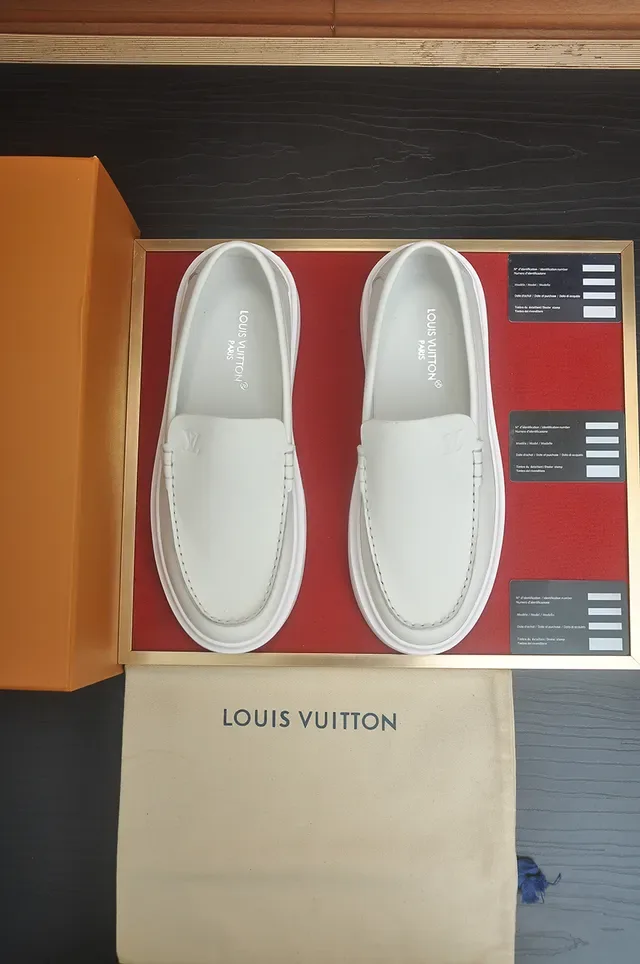 Louis Vuitton Run Away White Leather Platform Sole Loafer 5