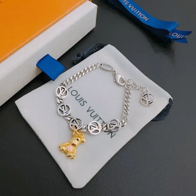 Bracelet Louis Vuitton Chaîne Curb Argent et Or Monogram Disc Charms 5