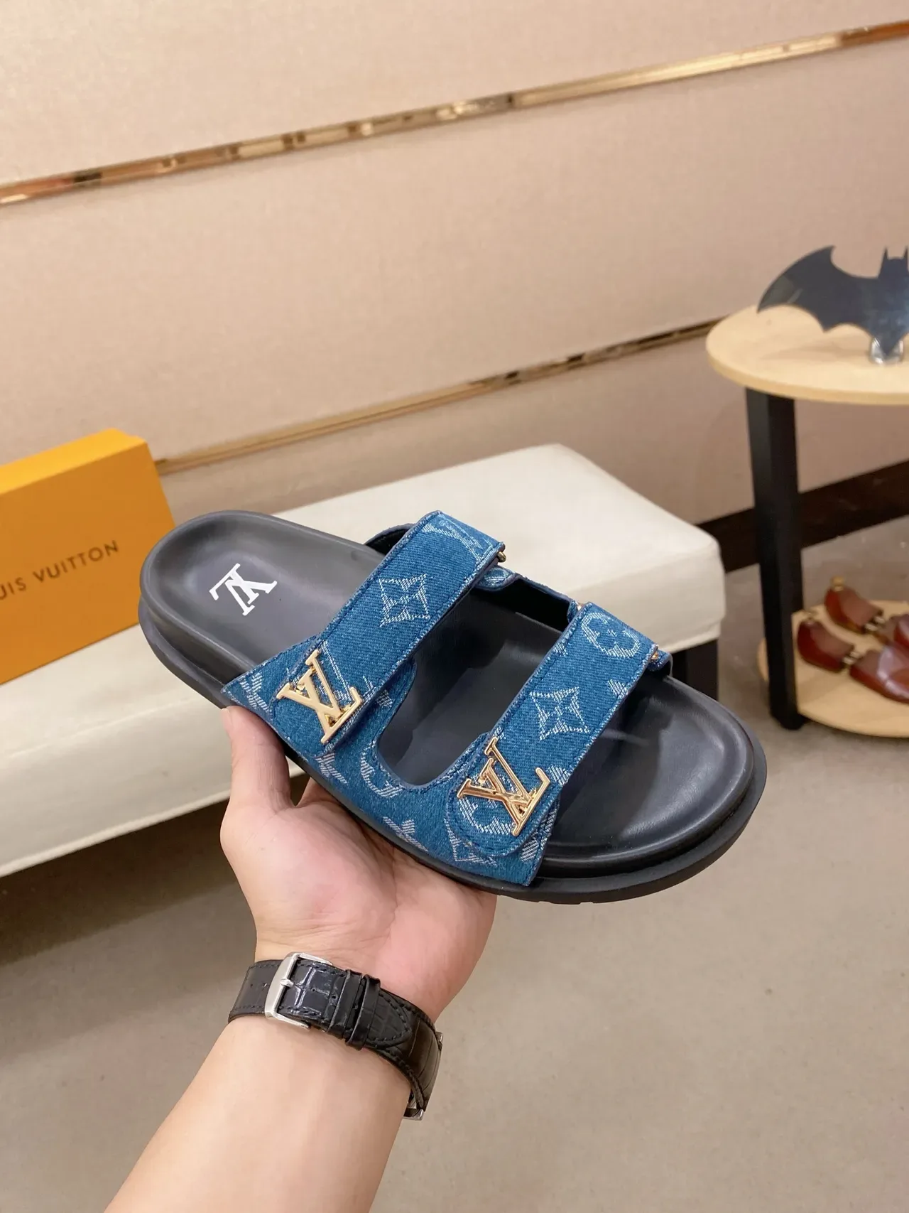 Louis Vuitton Slides Denim Monogram Azul Preto 3