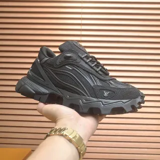Louis Vuitton Trail Monocromo Preto Tênis Chunky