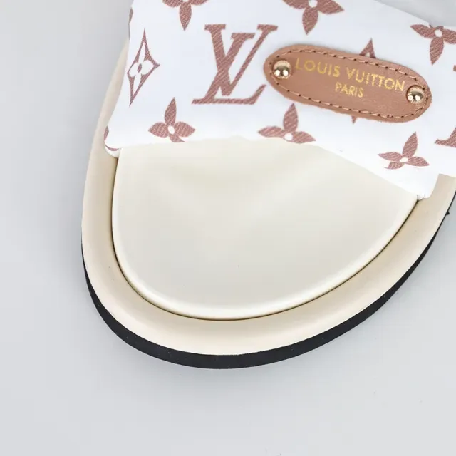 Louis Vuitton White Brown Padded Fabric Straps Monogram-Printed Casual Sandals 5