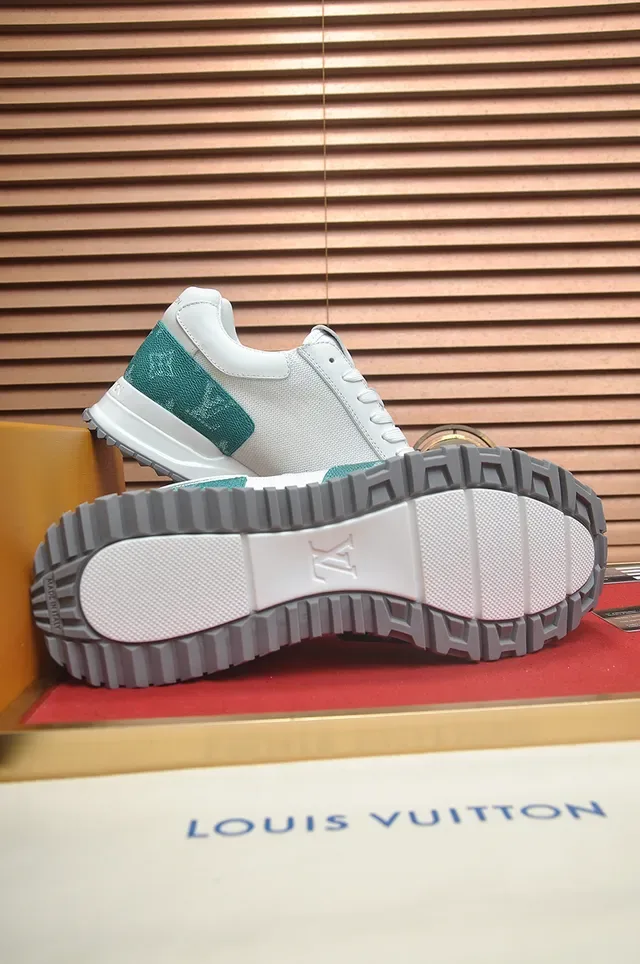 Louis Vuitton White Green Low-Top Mesh-and-Leather Upper Lifestyle Sneakers 3