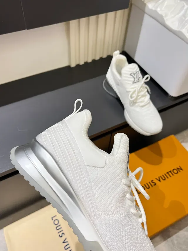 Louis Vuitton White Silver Knit Upper Sculpted Midsole Lifestyle Sneakers 3
