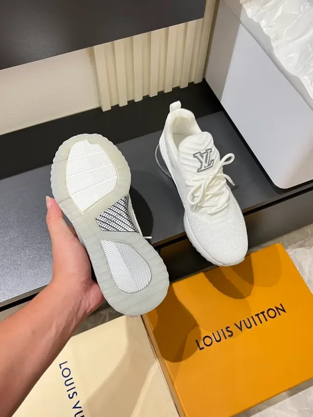 Louis Vuitton White Silver Knit Upper Sculpted Midsole Lifestyle Sneakers 4