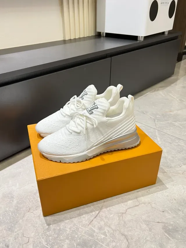 Louis Vuitton White Silver Knit Upper Sculpted Midsole Lifestyle Sneakers 5