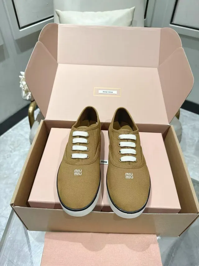 Miu Miu Brown White Low-Top Upper Canvas Shoes 5