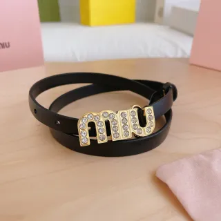 Miu Miu क्रिस्टल लोगो बेल्ट ब्लैक गोल्ड बकल चमड़े की बेल्ट