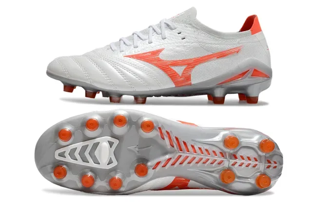 Mizuno White Orange Low-Cut Synthetic Upper Stitched Panel Construction Firm-Ground Soccer Shoes 2
