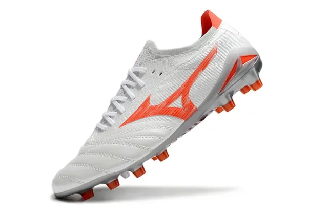 Mizuno White Orange Low-Cut Synthetic Upper Stitched Panel Construction Firm-Ground Soccer Shoes 4