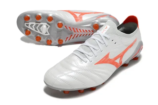 Mizuno White Orange Low-Cut Synthetic Upper Stitched Panel Construction Firm-Ground Soccer Shoes 5