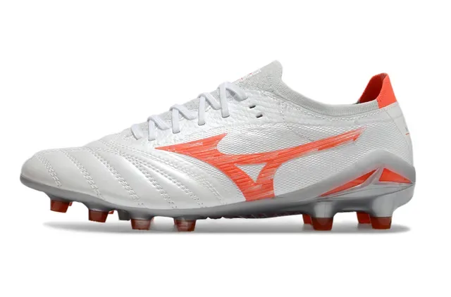 Mizuno White Orange Low-Cut Synthetic Upper Stitched Panel Construction Firm-Ground Soccer Shoes 7
