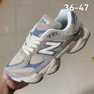 New Balance 9060 বেইজ এবং নীল চংকি স্নিকার্স