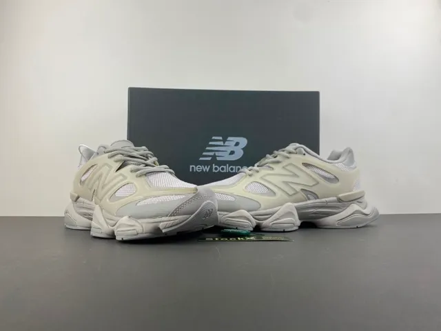 New Balance 9060 بيج مونوكروم سميك سنيكرز 13