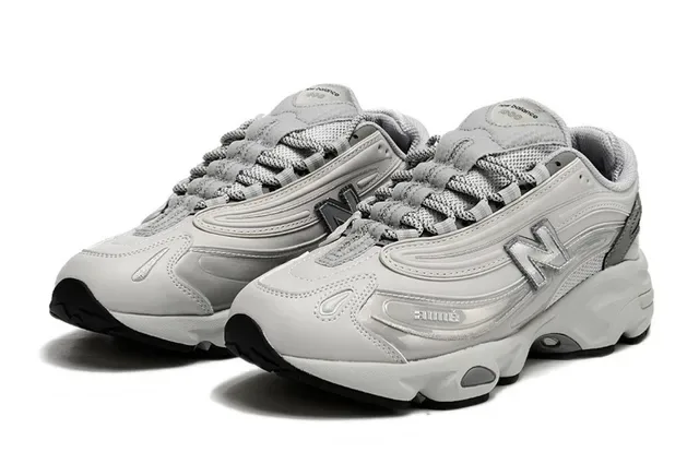 New Balance 9060 灰色厚底运动鞋 2