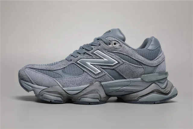 New Balance 9060 Monocromático Gris Lifestyle Sneakers 9