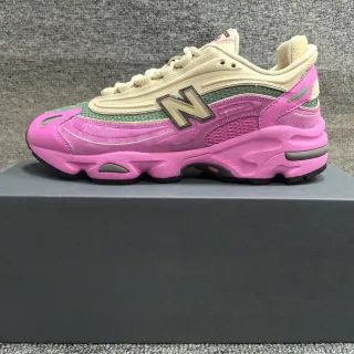 New Balance 9060 Zapatillas chunky rosa crema verde