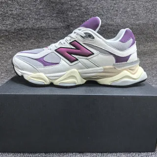 New Balance 9060 Zapatillas Chunky Moradas y Blancas
