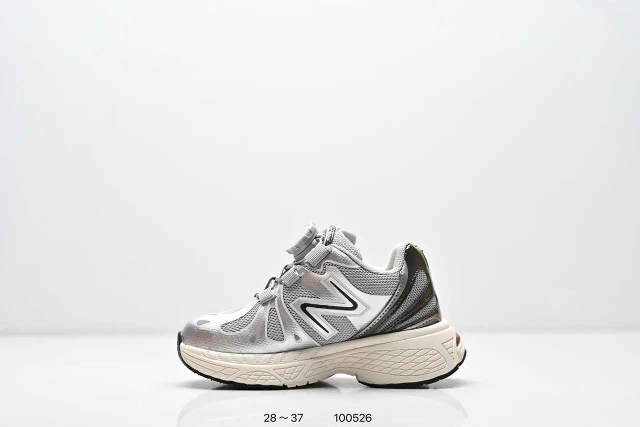 New Balance 990 Branco Amarelo Solado médio Malha e Sobreposições Sintéticas Tênis Chunky 24