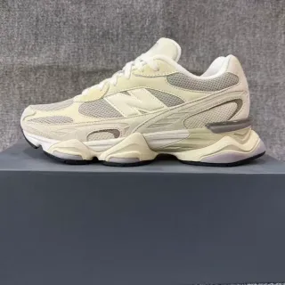 New Balance Beige Gray Sculpted Sole Mesh And Synthetic Overlay Construction Chunky Sneakers