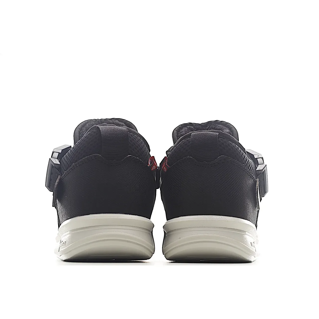 New Balance Beige White Quilted Padded Upper Single-Strap Buckle Closure Lifestyle Sneakers 22