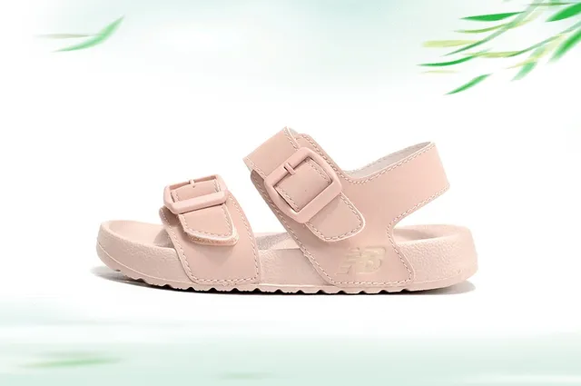 New Balance Sandálias Casuais para Crianças com Fivela de Duas Tiras 3