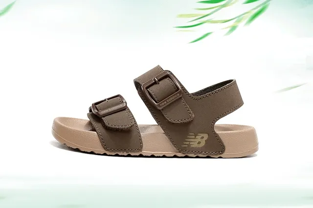 New Balance Sandálias Casuais para Crianças com Fivela de Duas Tiras 14